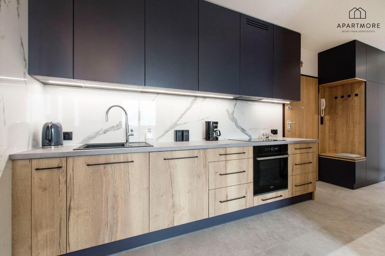 City Center - Walowa I Popieluszki By Apartmore 格但斯克 外观 照片