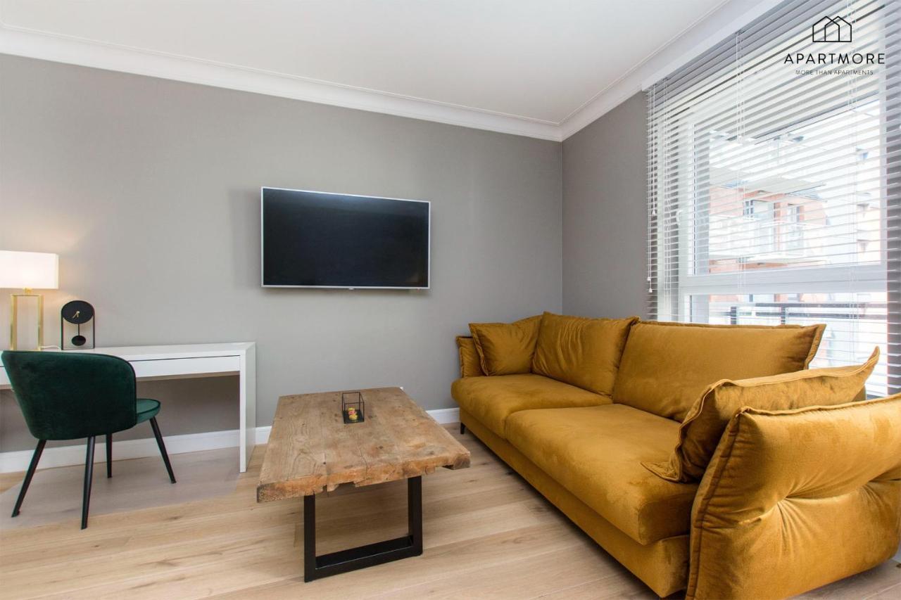 City Center - Walowa I Popieluszki By Apartmore 格但斯克 外观 照片