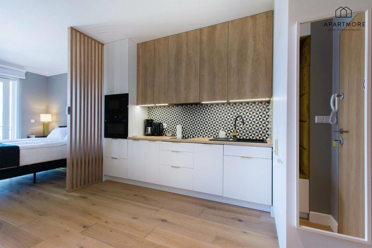 City Center - Walowa I Popieluszki By Apartmore 格但斯克 外观 照片