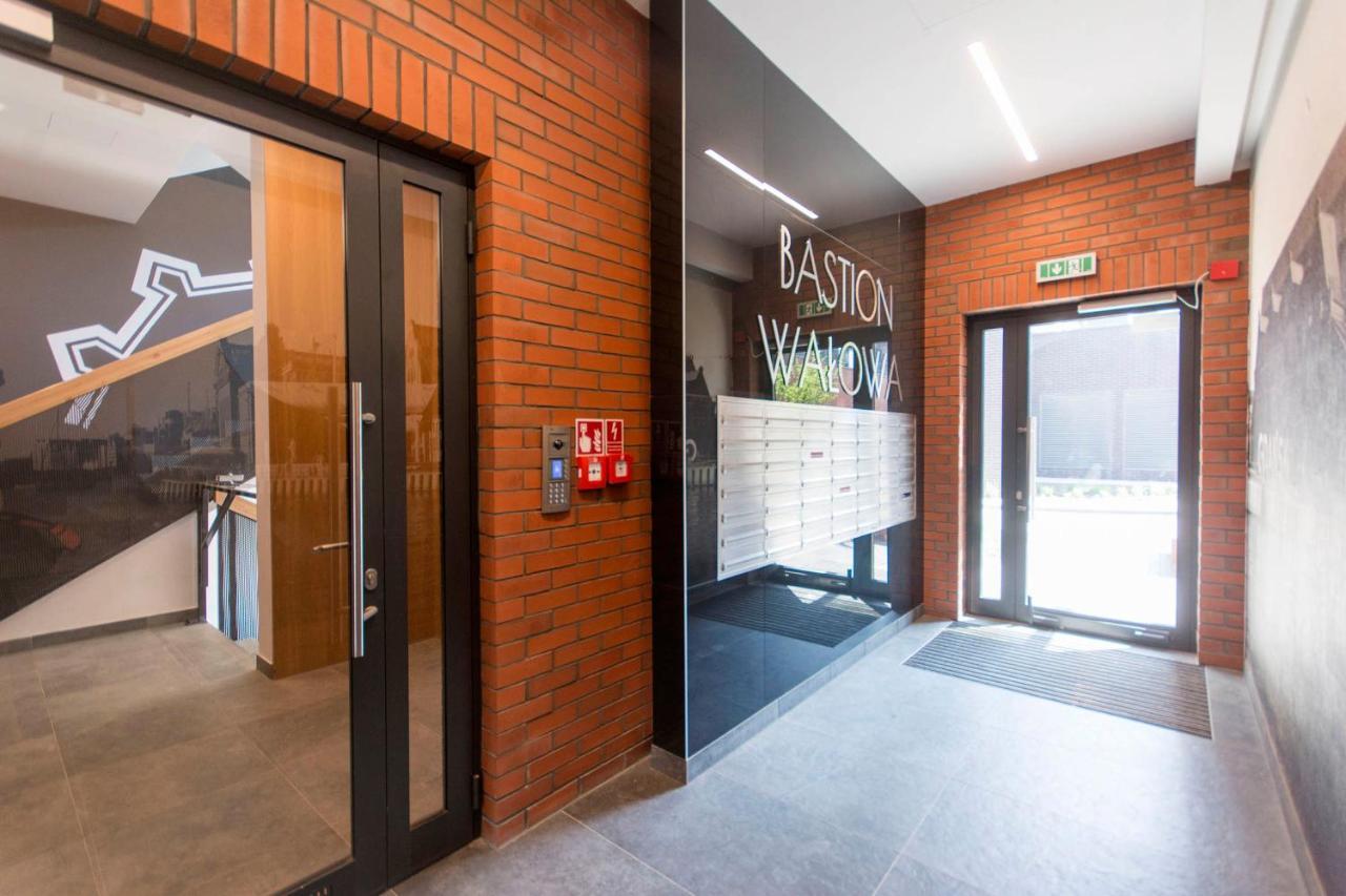 City Center - Walowa I Popieluszki By Apartmore 格但斯克 外观 照片